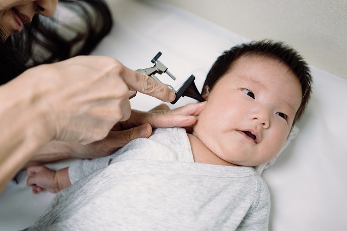 Viêm màng não do phế cầu có thể gây mất thính lực ở những trẻ mắc phải
