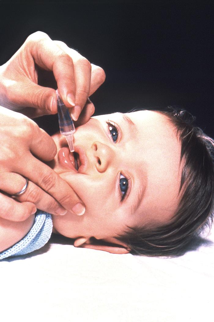 uống ngừa vắc-xin Rotavirus được khuyến cáo